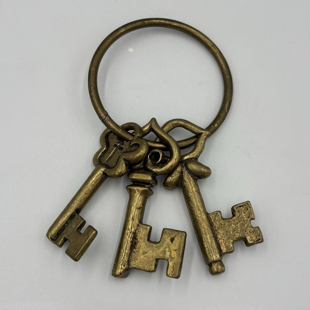 Vintage Brass Skeleton Keys With Ring Large Keys